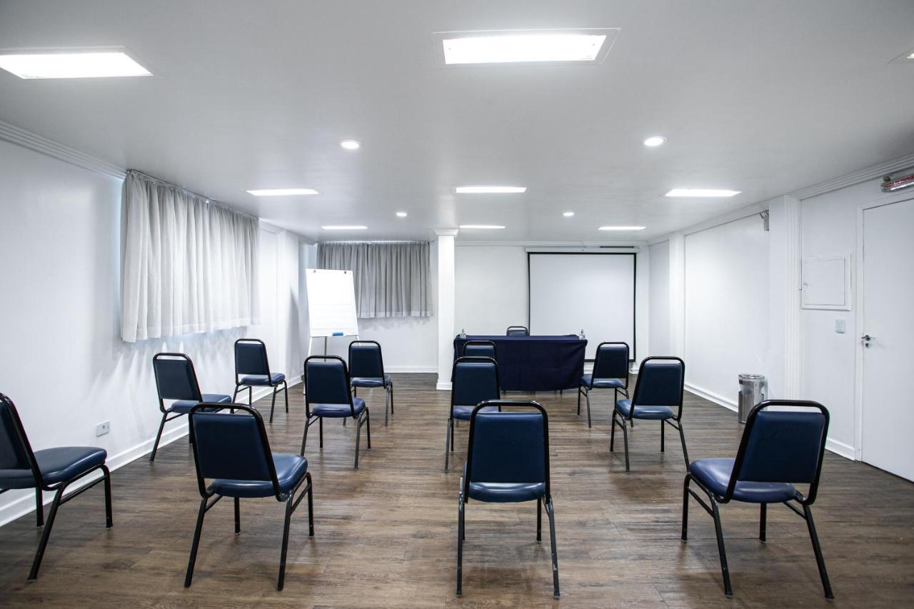 Hotel Dan Inn Curitiba Centro By Nacional Inn ภายนอก รูปภาพ