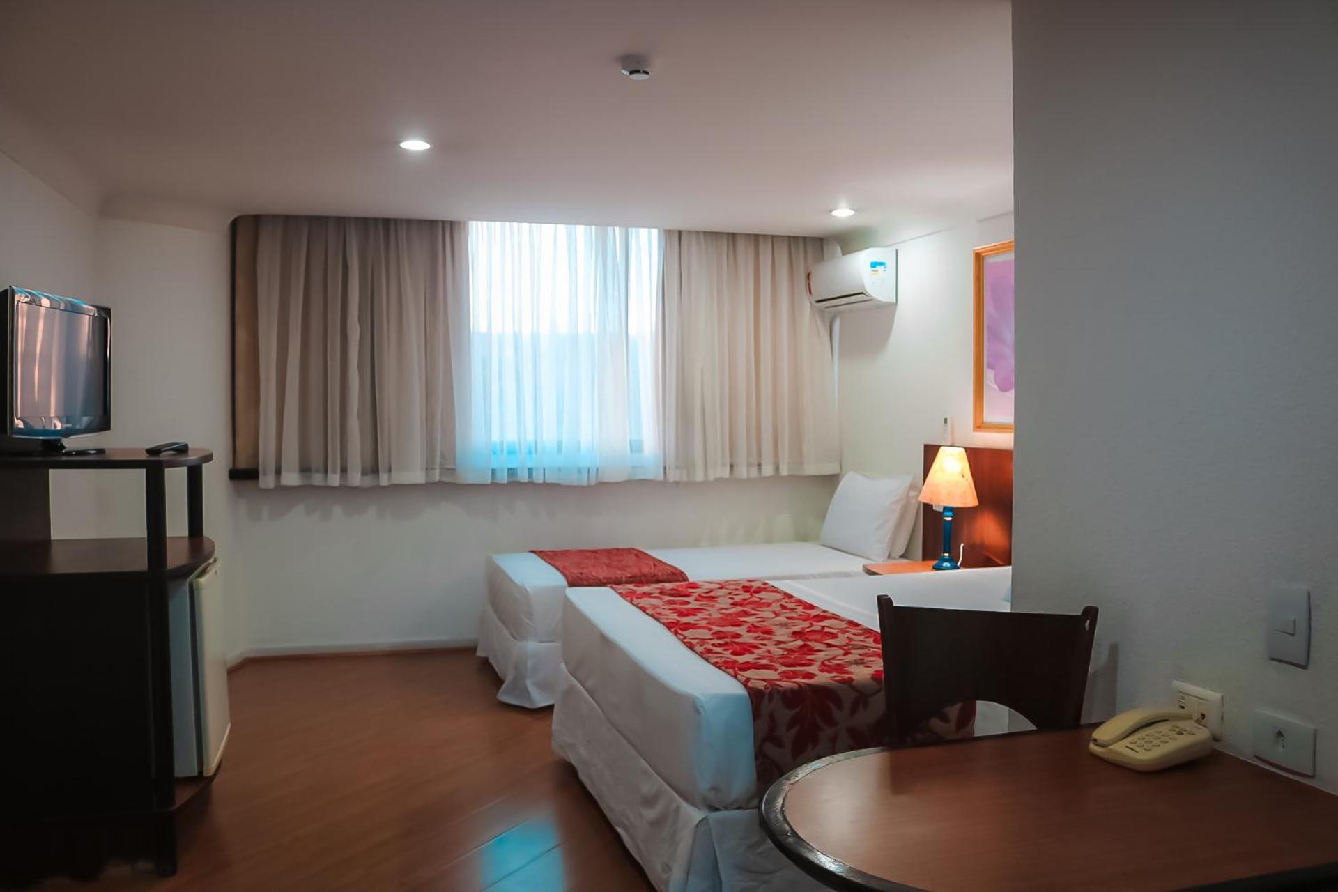 Hotel Dan Inn Curitiba Centro By Nacional Inn ภายนอก รูปภาพ